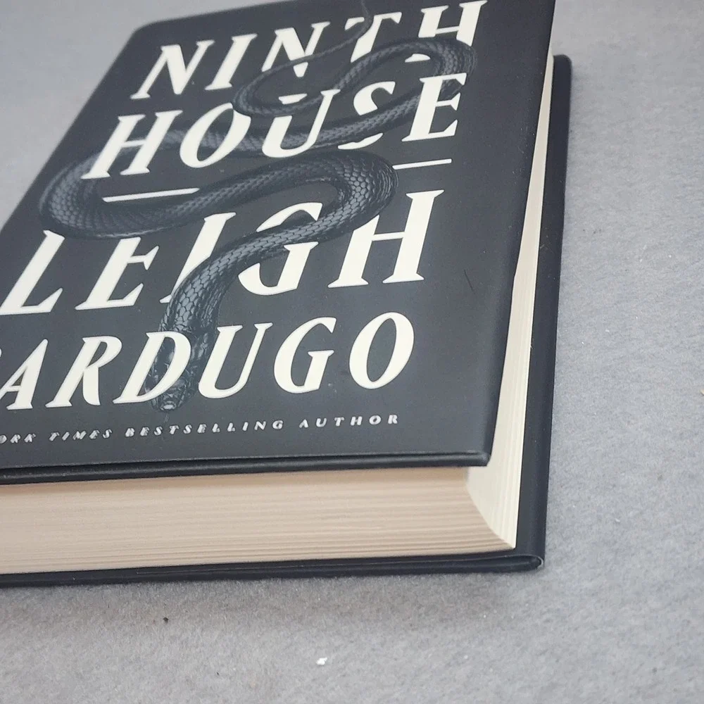 Flatiron‎ Books Ninth House Black Snake Hardcover Leigh Bardugo Adult Fiction